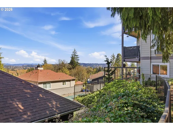 $299,900 | 6331 White Tail Drive, Unit 56, West Linn, OR 97068