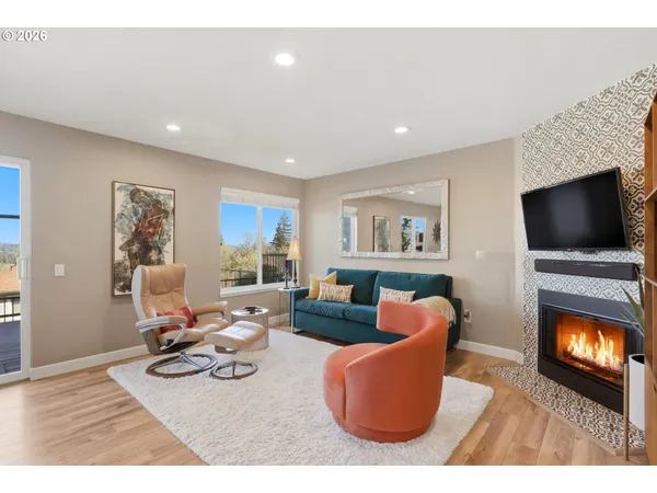 $299,900 | 6331 White Tail Drive, Unit 56, West Linn, OR 97068