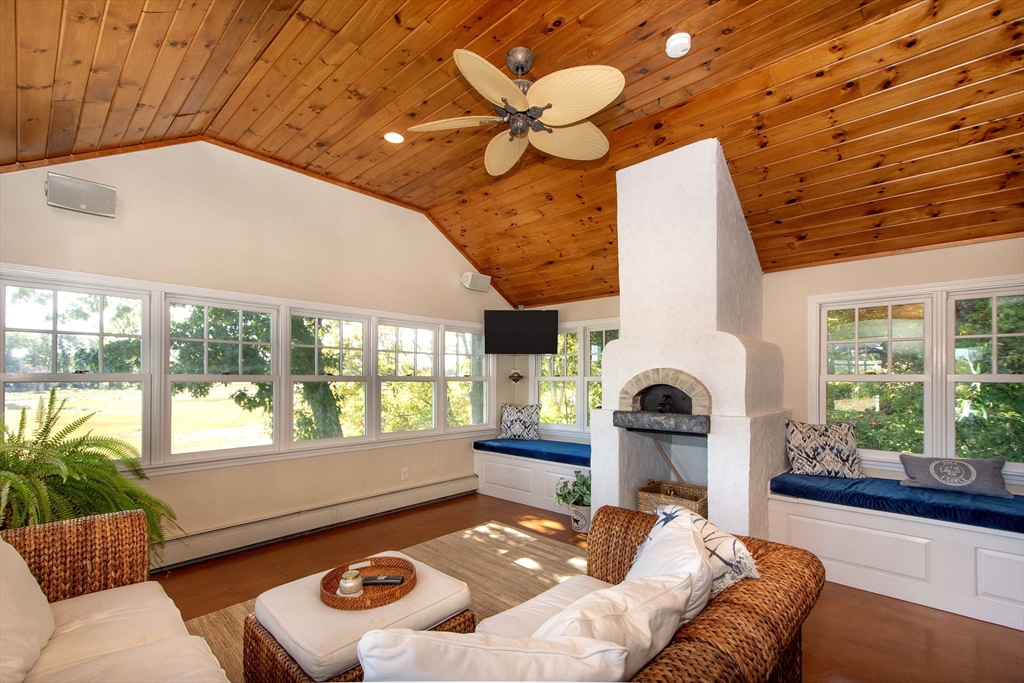7 Border Street Scituate, MA 02066 - Photo 14 of 30