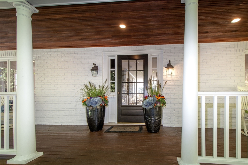 7 Border Street Scituate, MA 02066 - Photo 3 of 30