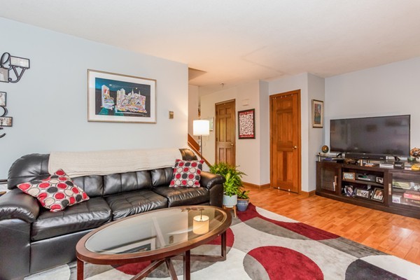 56 Lake George Road Wales, MA 01081 - Photo 6 of 38