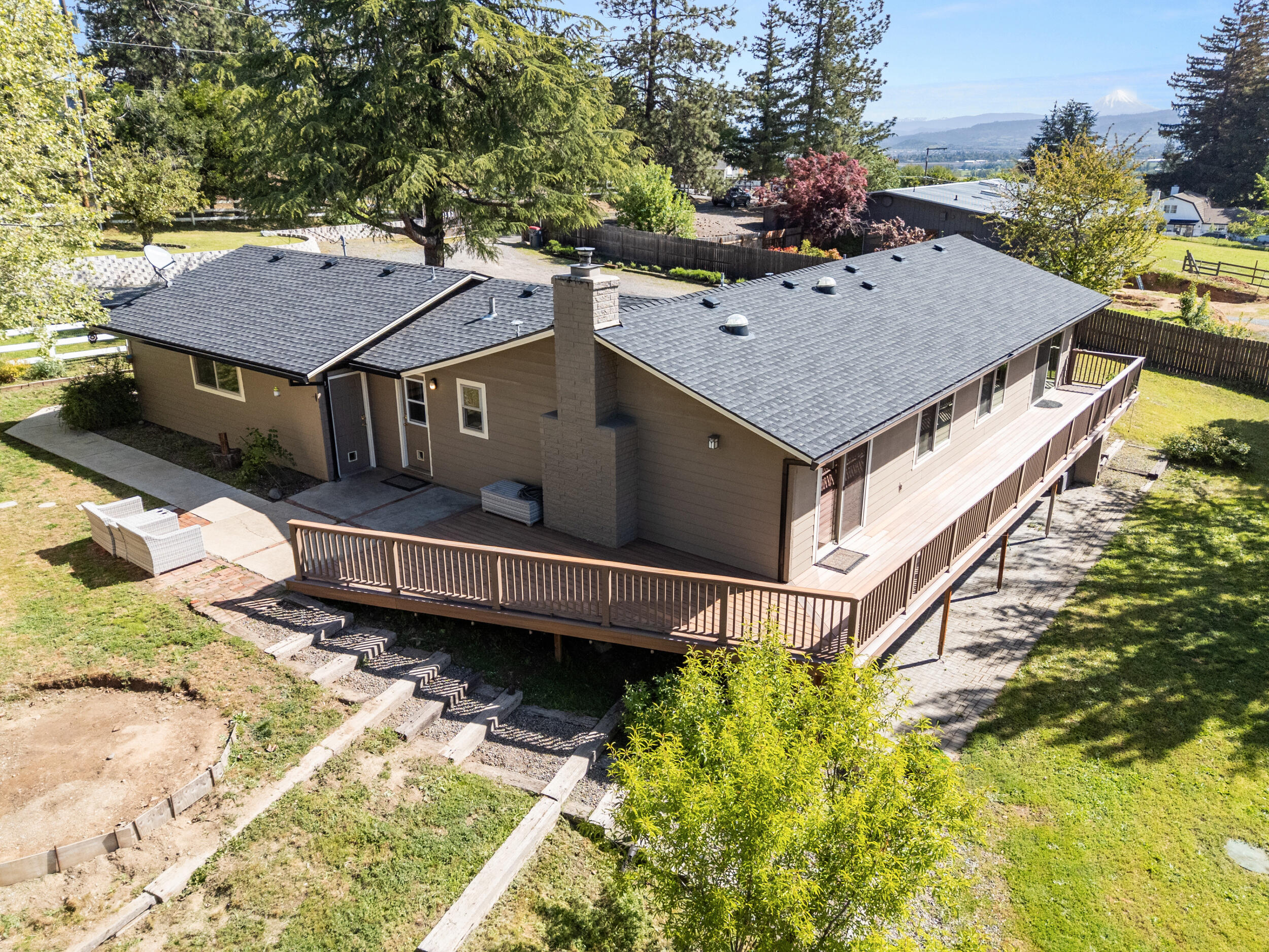 3583 Ross Lane Central Point, OR 97502 - Photo 37 of 52 an aerial view of a house with a yard