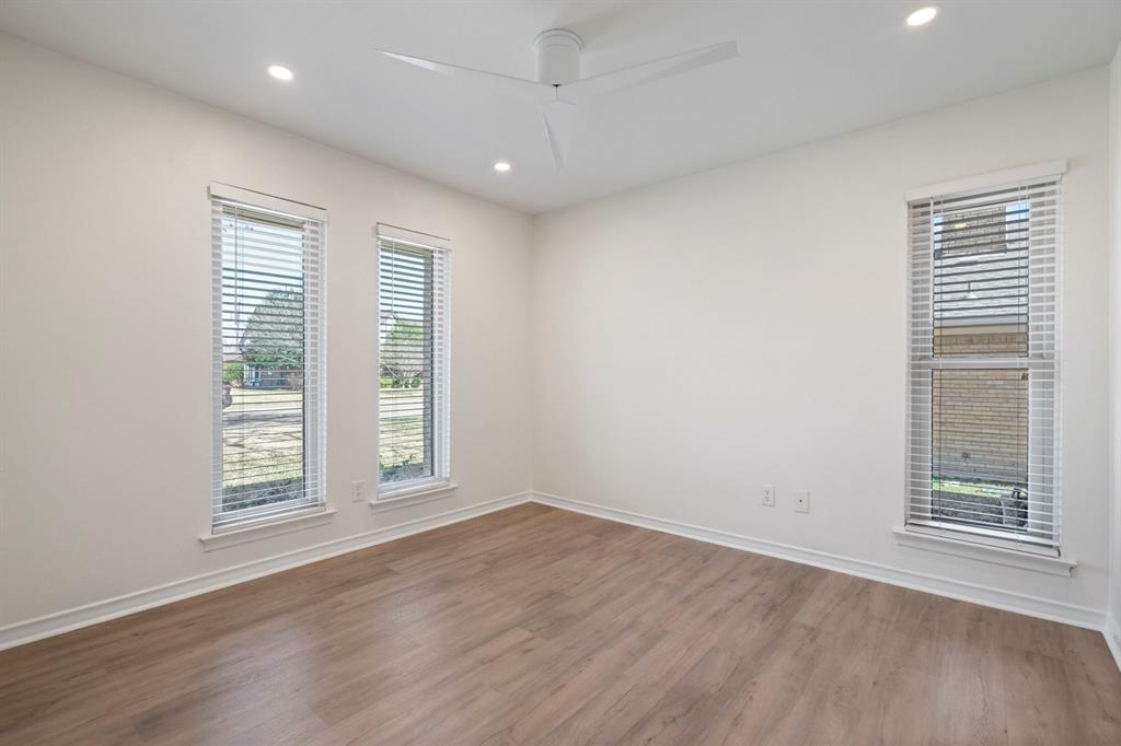 6126 Highgate Lane Dallas, TX 75214 - Photo 28 of 39