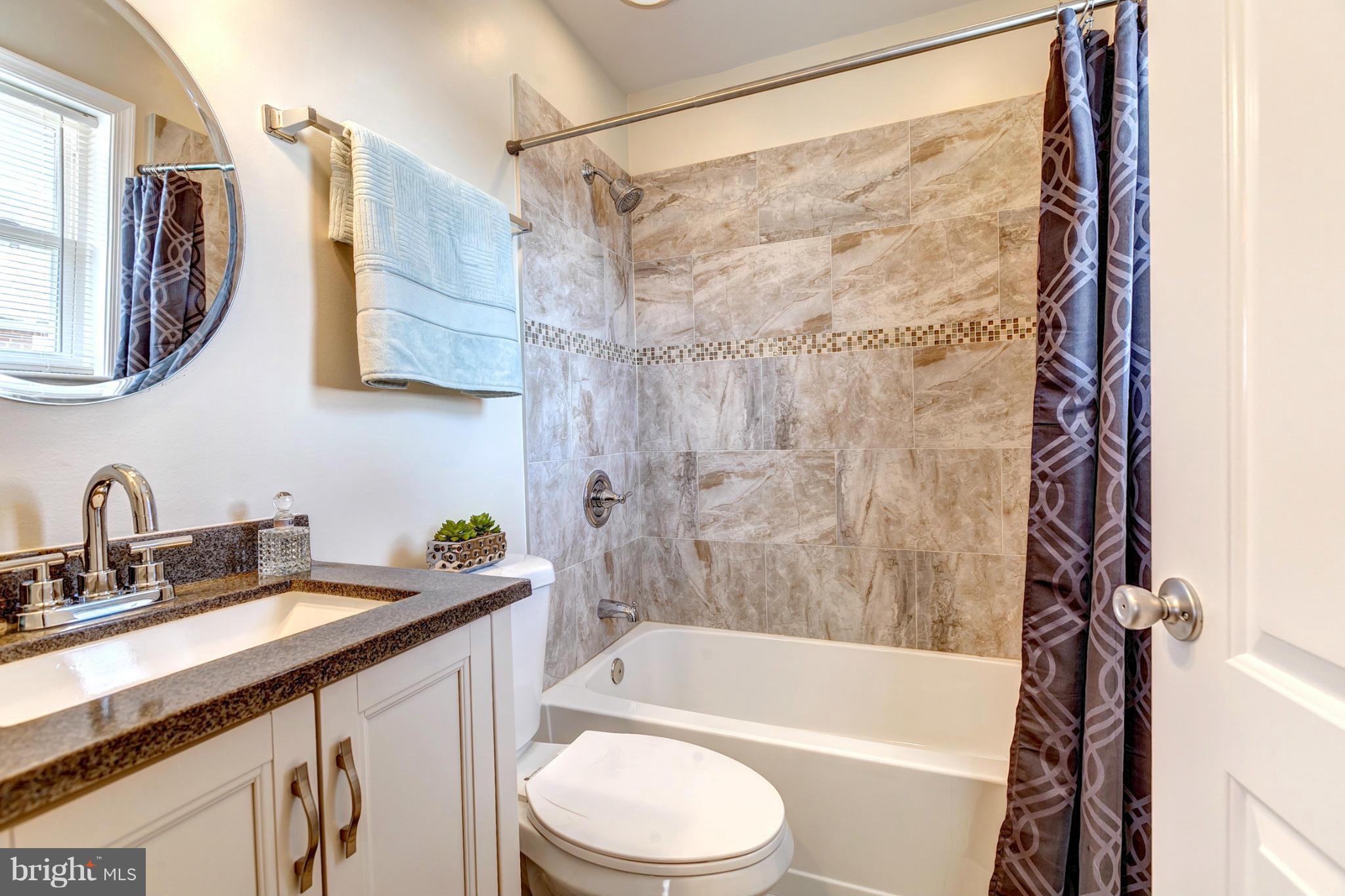 7710 Oakleigh Road Baltimore, MD 21234 - Photo 3 of 22 Bath (Master)