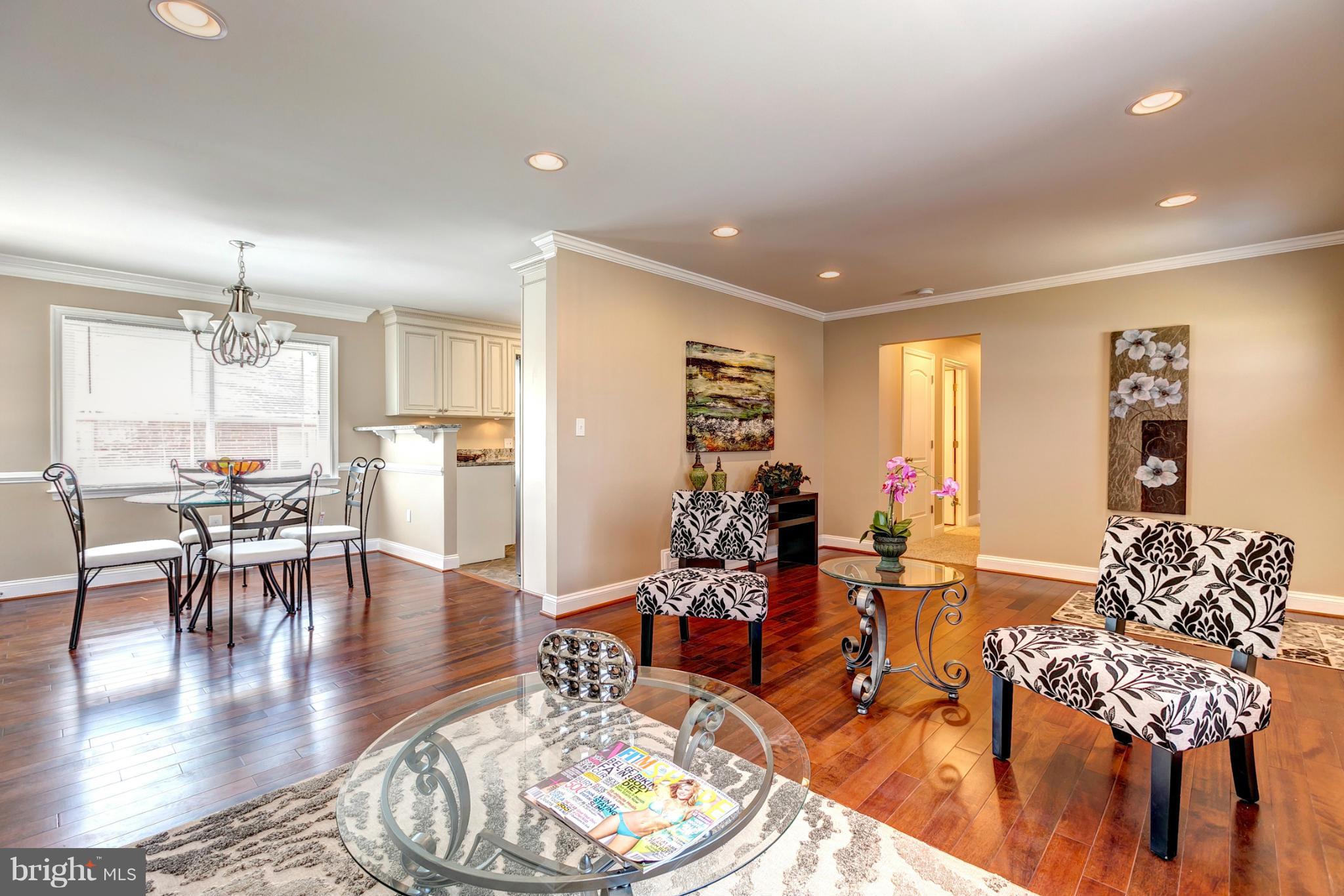 7710 Oakleigh Road Baltimore, MD 21234 - Photo 7 of 22 Living Room