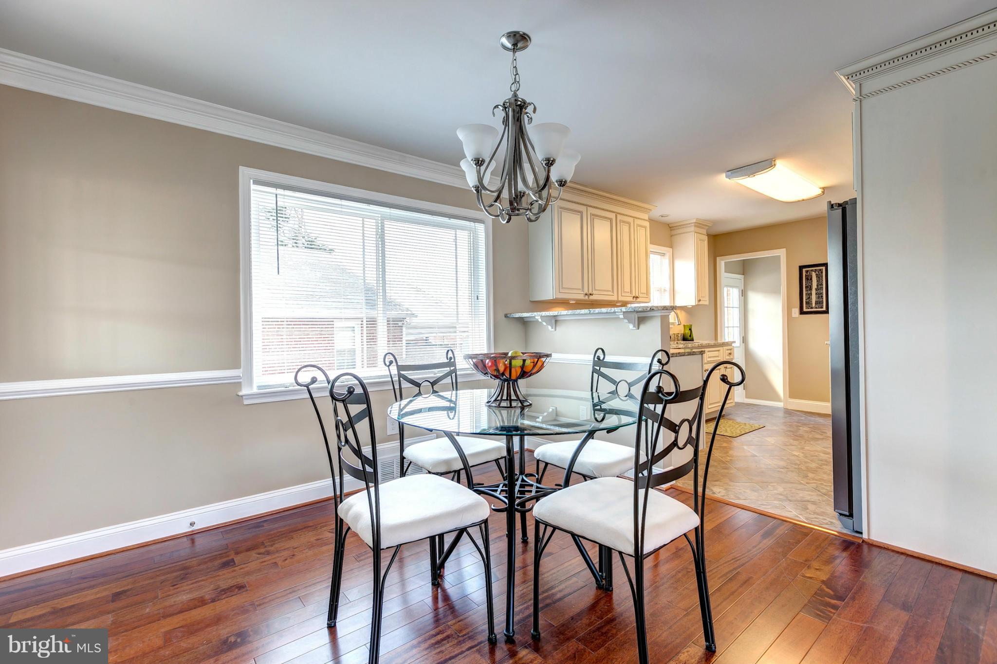 7710 Oakleigh Road Baltimore, MD 21234 - Photo 8 of 22 Dining Room