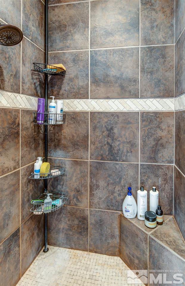 3500 South Allen Road Fallon, NV 89406 - Photo 27 of 40 a bathroom with a shower