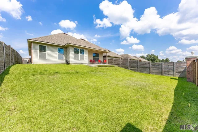 $275,000 | 16230 American Beauty Avenue, Baton Rouge, LA 70817