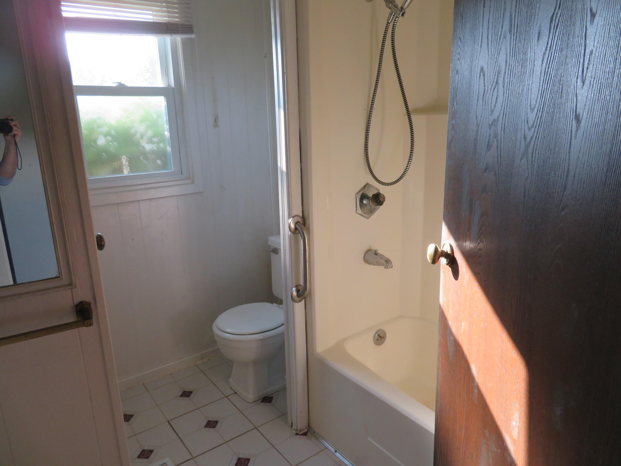 25630 Findley Road Sturgis, MI 49091 - Photo 16 of 43 Full Bath