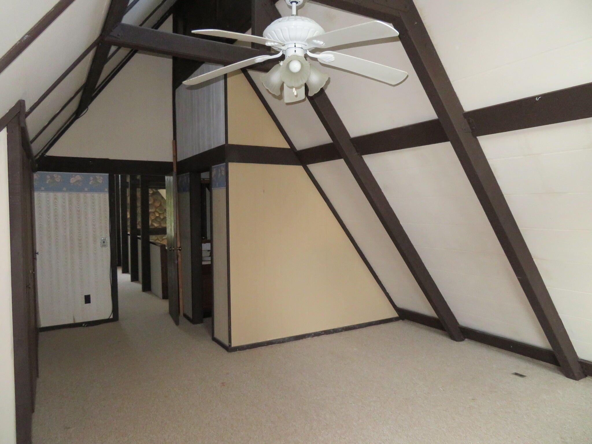 25630 Findley Road Sturgis, MI 49091 - Photo 25 of 43 Sleeping Loft