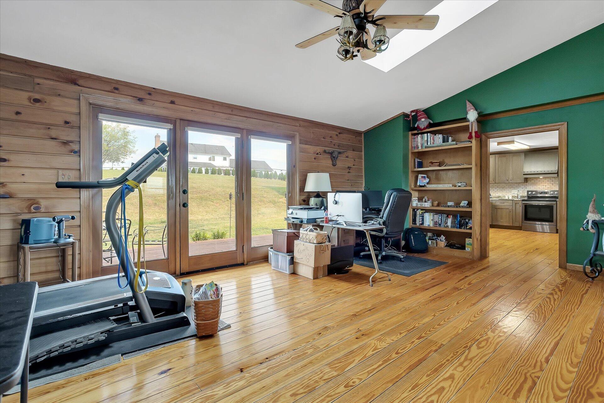 1788 Springwood Road Fincastle, VA 24090 - Photo 11 of 32 12-1788 Springwood Rd-12