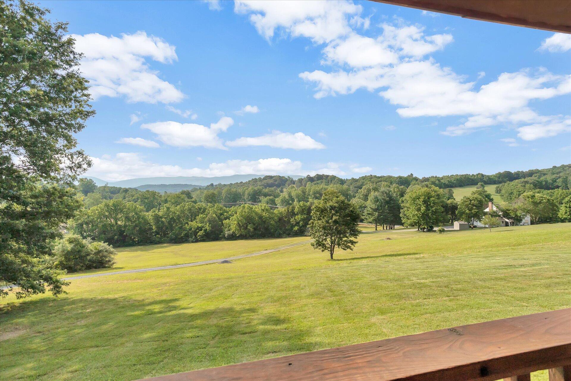 1788 Springwood Road Fincastle, VA 24090 - Photo 6 of 32 09-1788 Springwood Rd-09