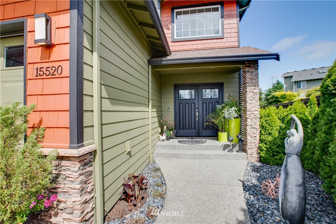 15520 42nd Drive Southeast Bothell, WA 98012 - Photo 3 of 40 Gallery Image 3