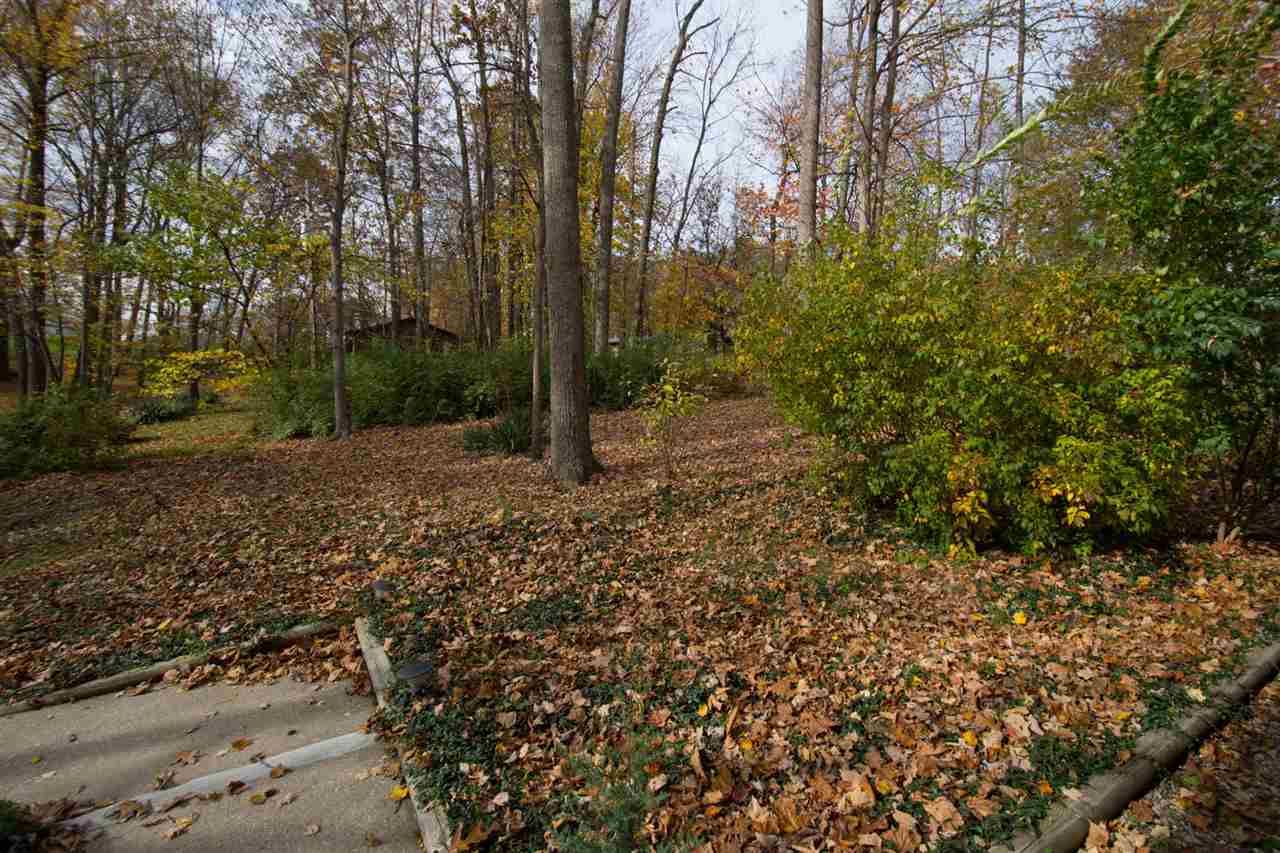 4562 Rajumi Drive Bloomington, IN 47404 - Photo 31 of 36 Gallery Image 31