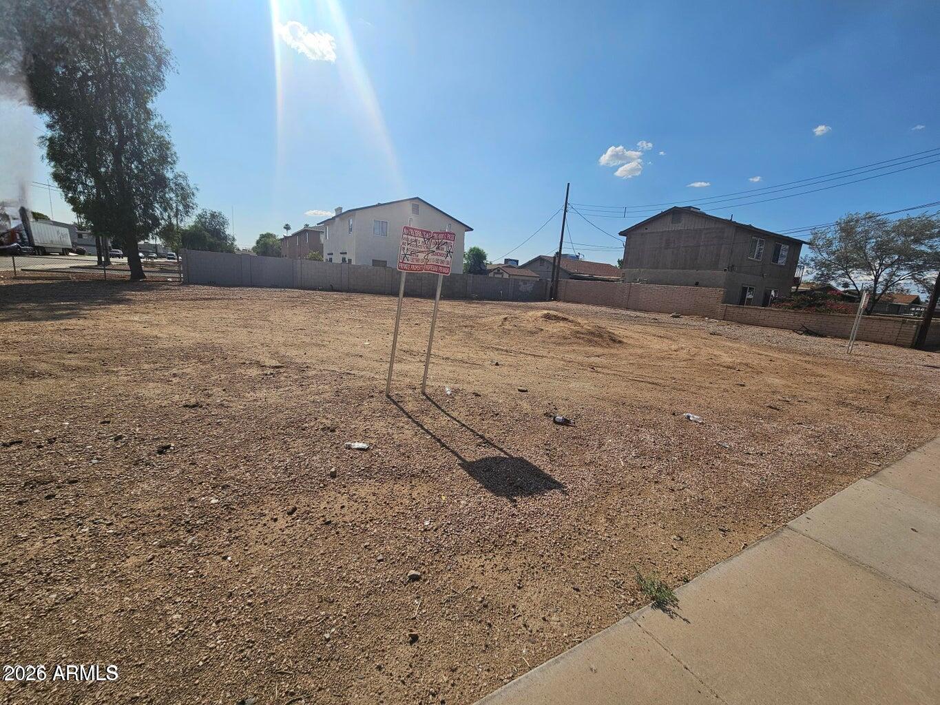 2522 West Ocotillo Road, Unit 17 Phoenix, AZ 85017 - Photo 2 of 5 a view of outdoor space and yard