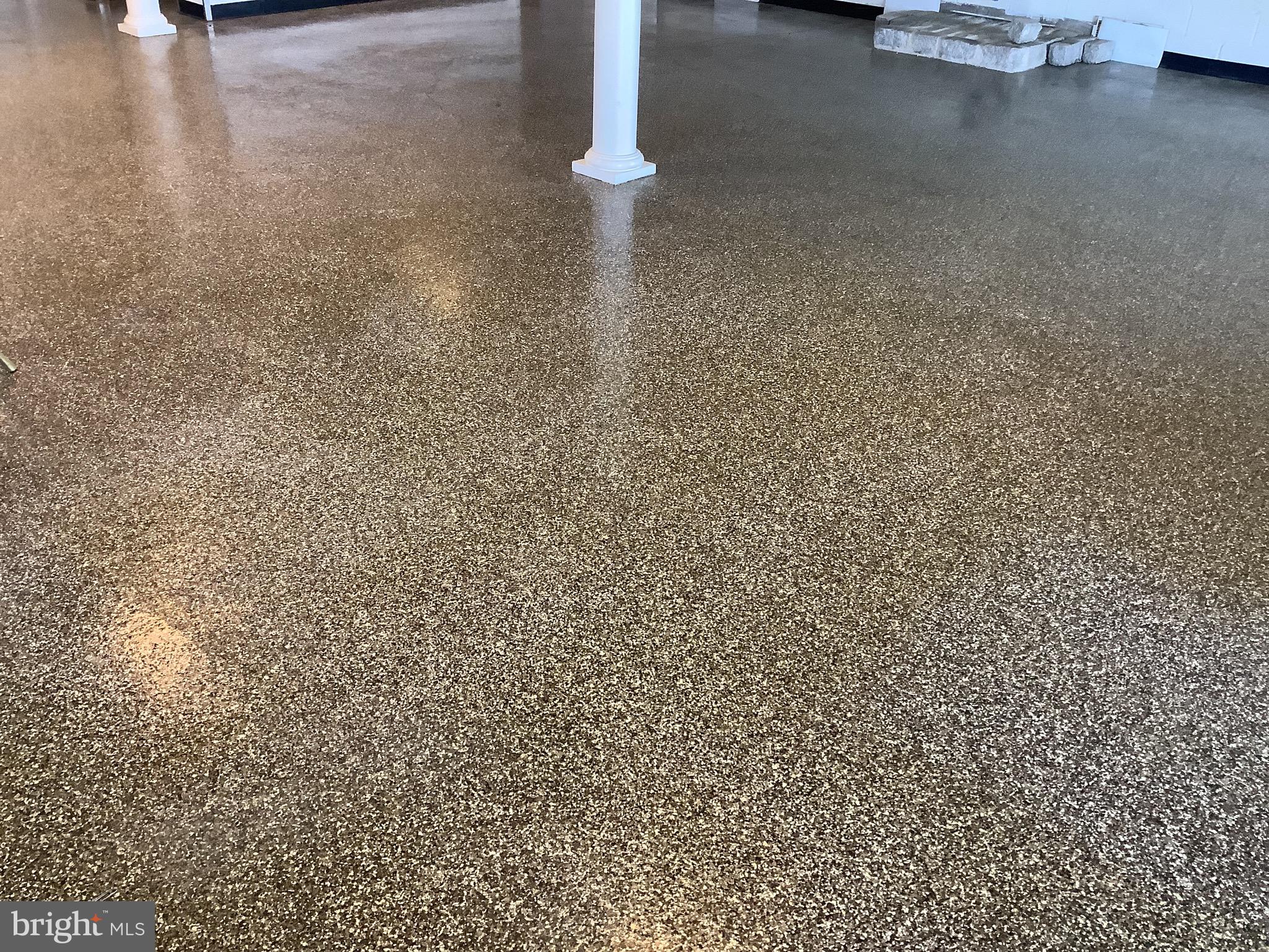 2822 Bay Sparrows Point Sparrows Point, MD 21219 - Photo 30 of 73 Flooring View