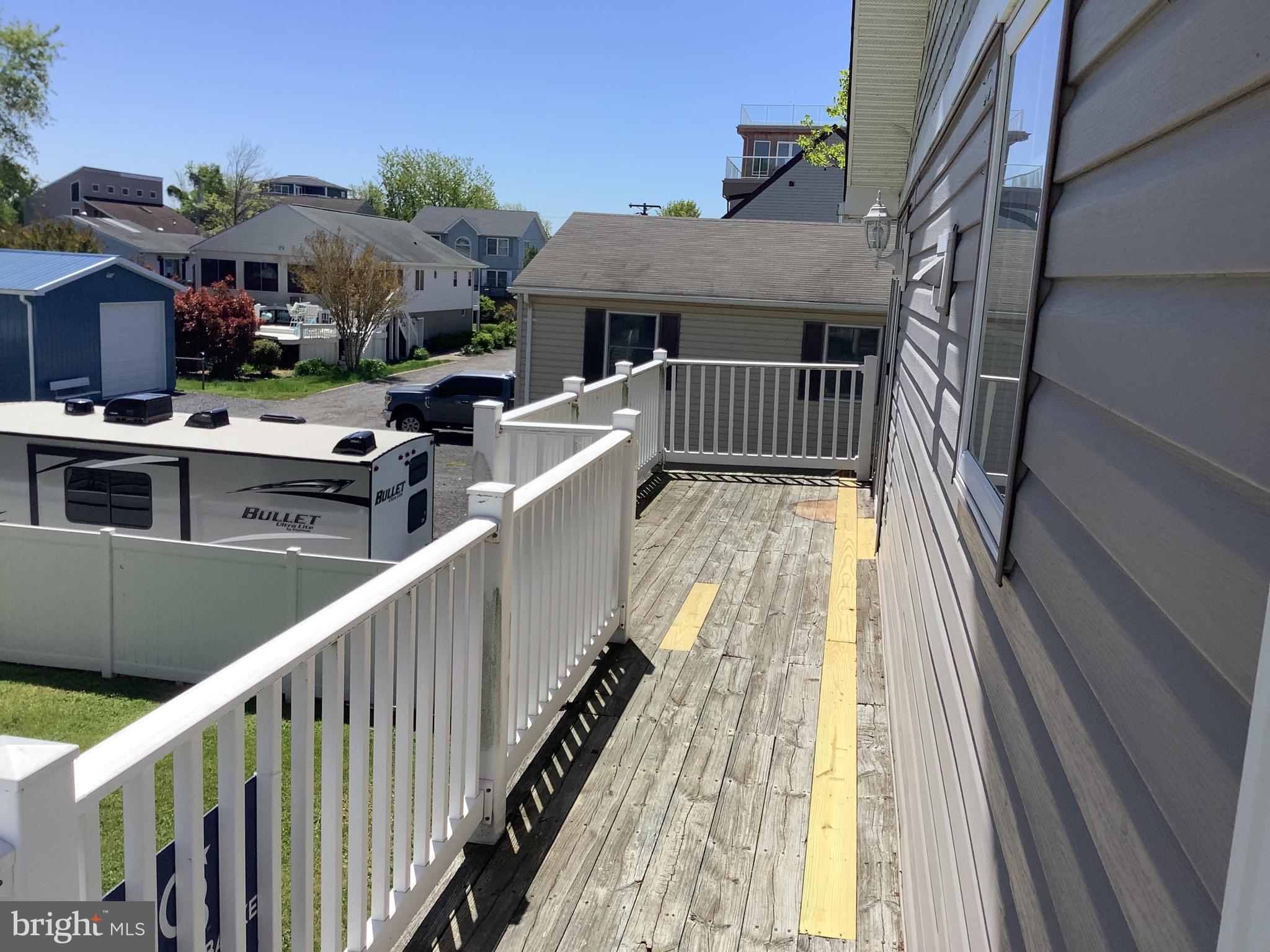 2822 Bay Sparrows Point Sparrows Point, MD 21219 - Photo 37 of 73 Side walk area