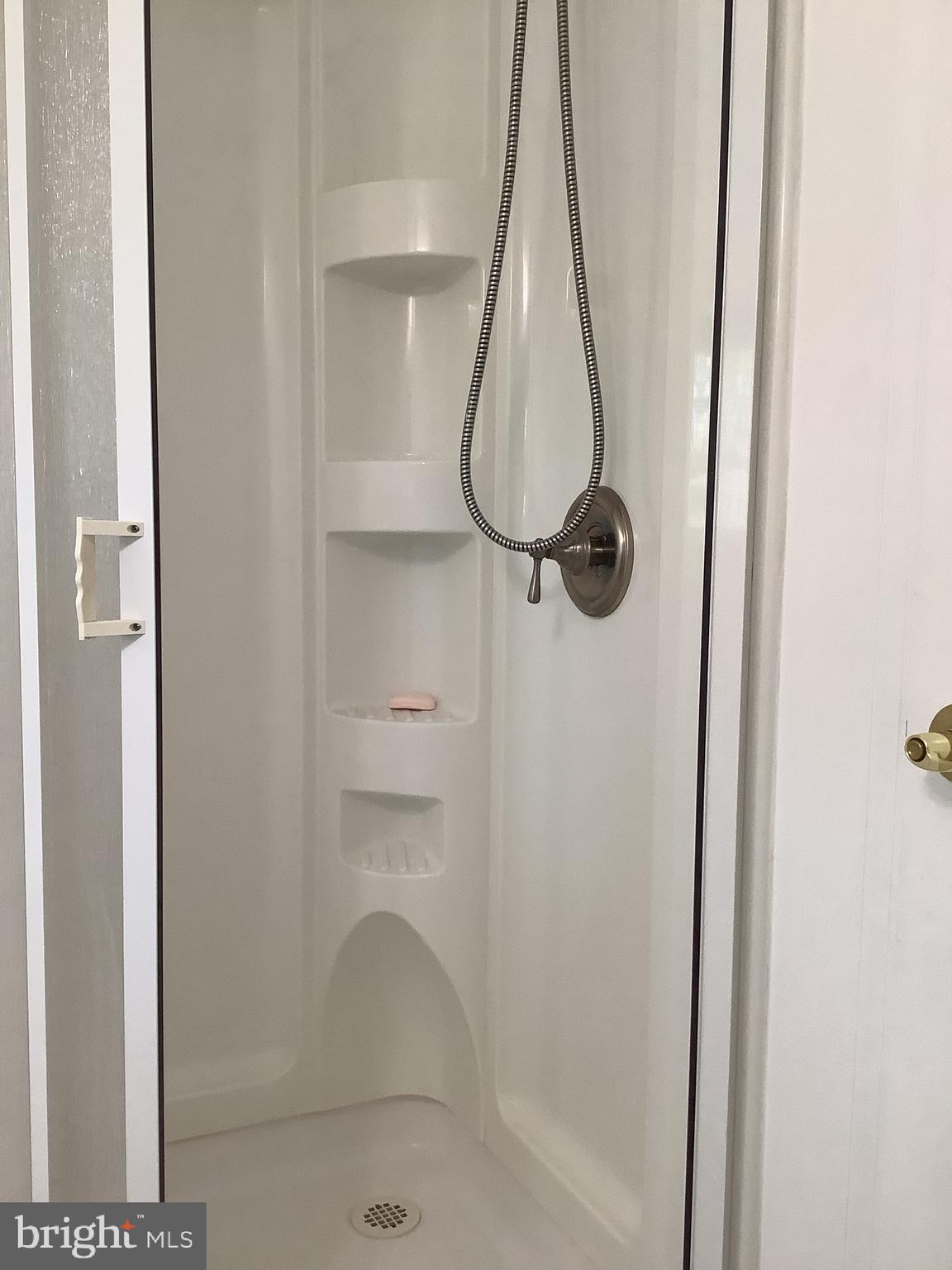 2822 Bay Sparrows Point Sparrows Point, MD 21219 - Photo 60 of 73 Stand up Shower