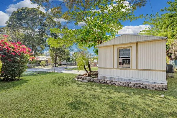 $549,000 | 802 Largo Road, Key Largo, FL 33037