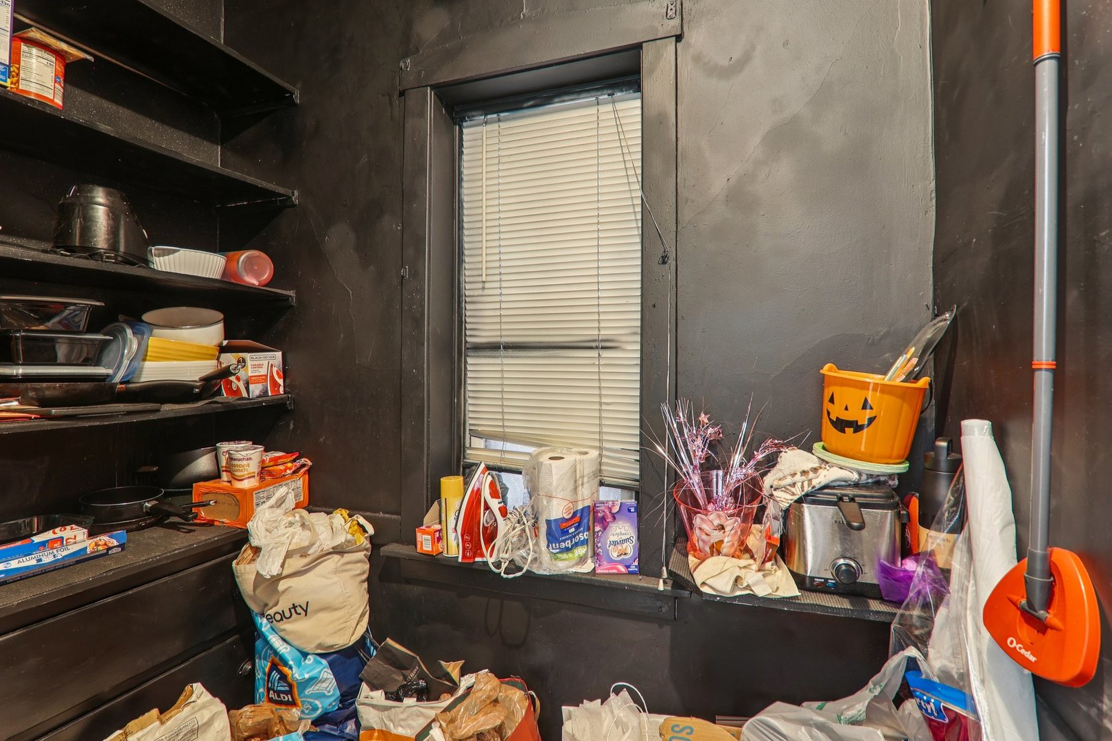 412 North Pine Avenue Chicago, IL 60644 - Photo 16 of 25