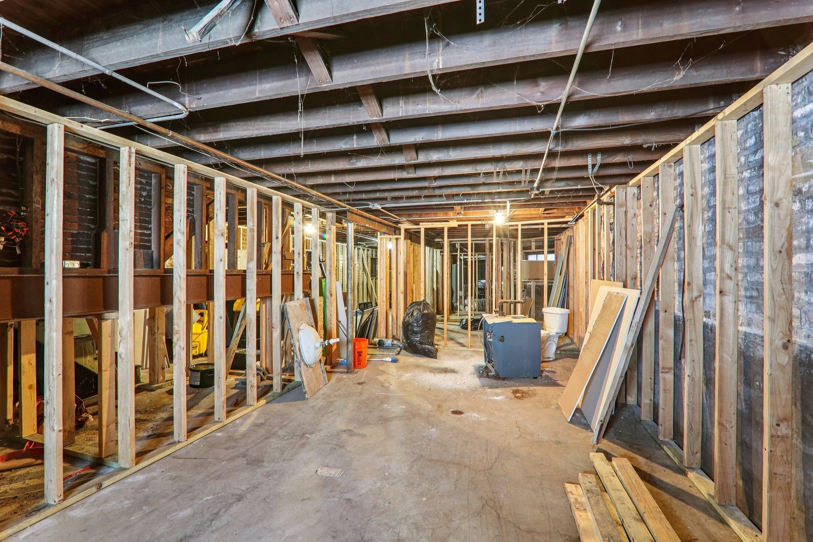 412 North Pine Avenue Chicago, IL 60644 - Photo 20 of 25