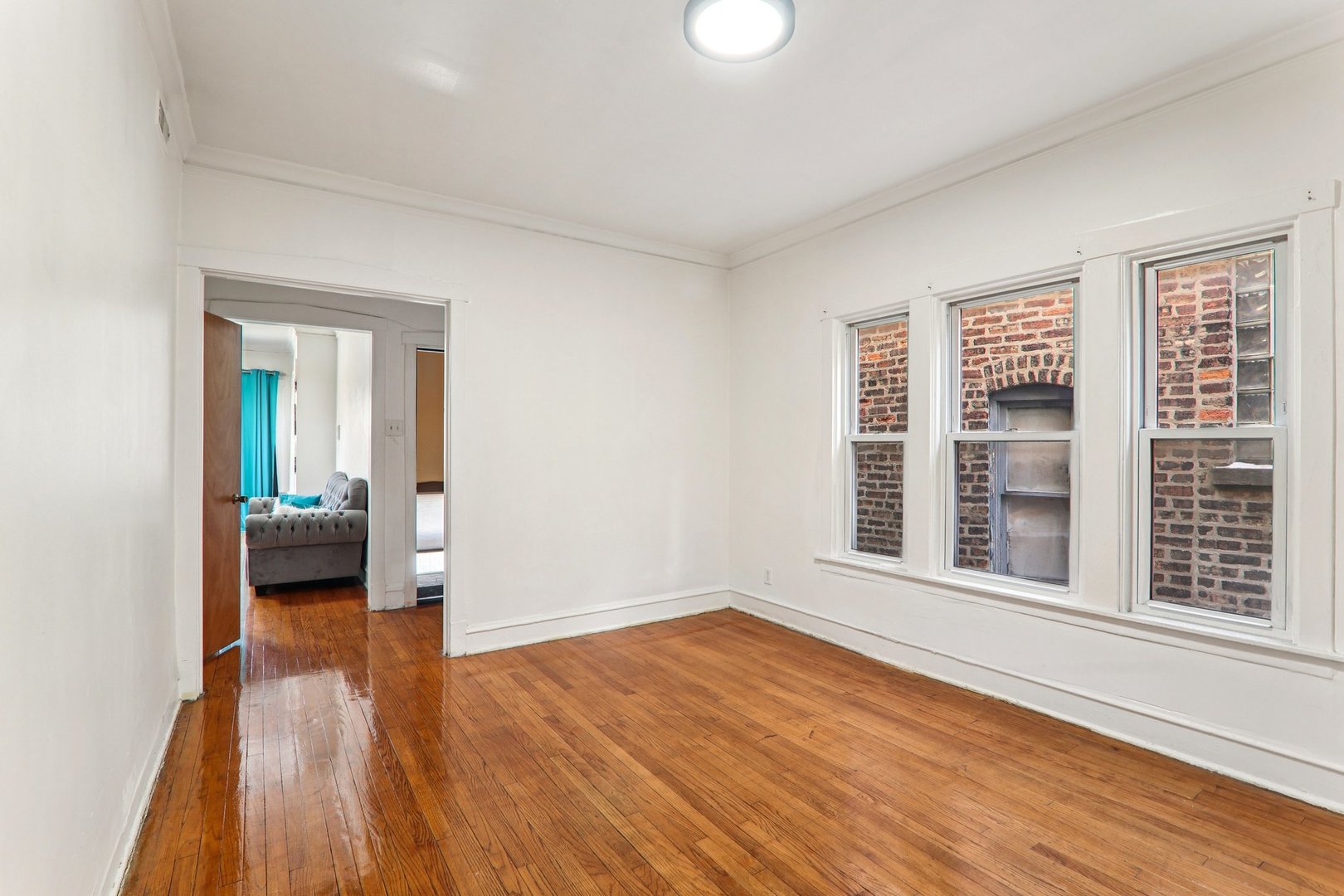 412 North Pine Avenue Chicago, IL 60644 - Photo 5 of 25