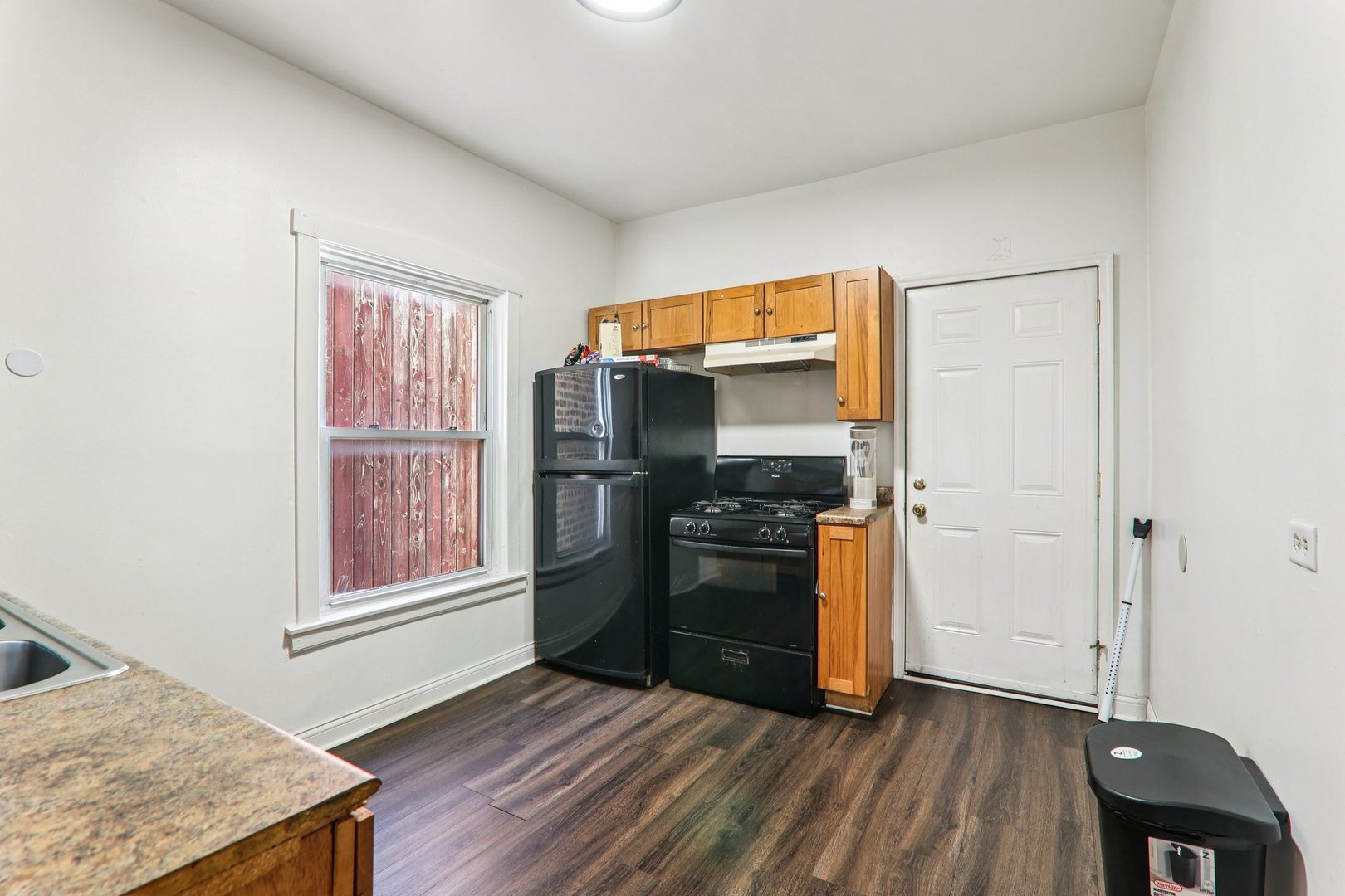 412 North Pine Avenue Chicago, IL 60644 - Photo 6 of 25