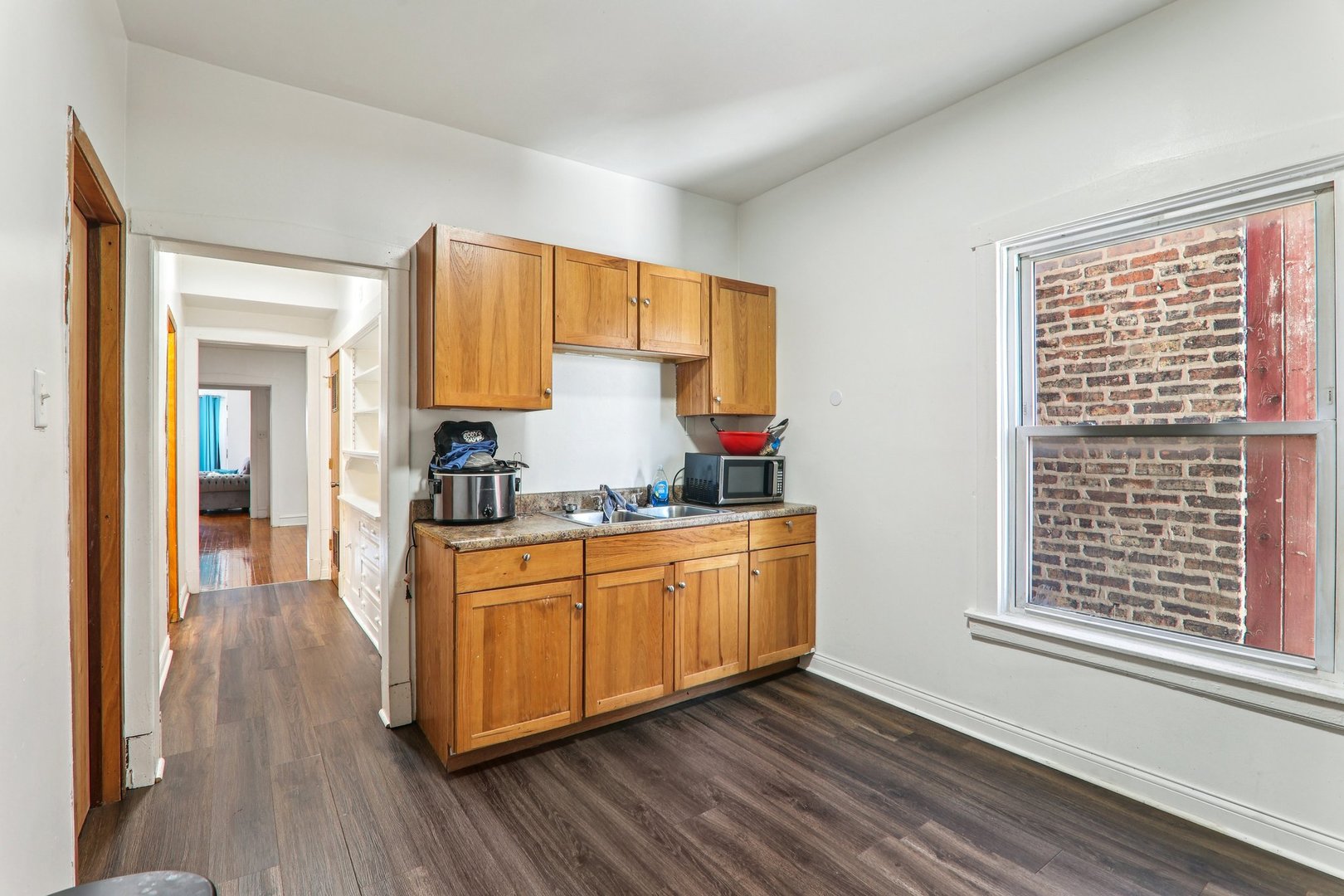 412 North Pine Avenue Chicago, IL 60644 - Photo 7 of 25