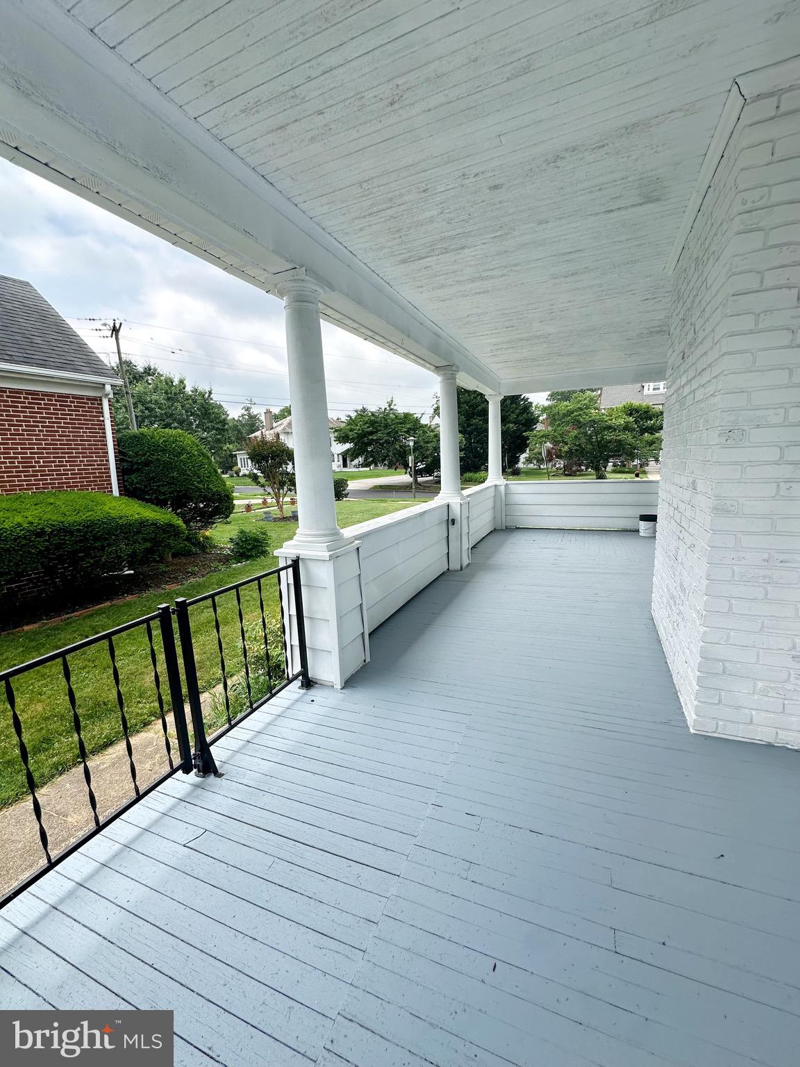 603 Brookwood Road Baltimore, MD 21229 - Photo 30 of 33