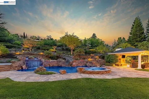 $4,698,000 | 862 Gray Fox Circle, Pleasanton, CA 94566