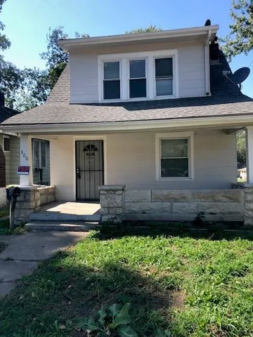 $119,900 | 300 Bellaire Avenue, Kansas City, MO 64123
