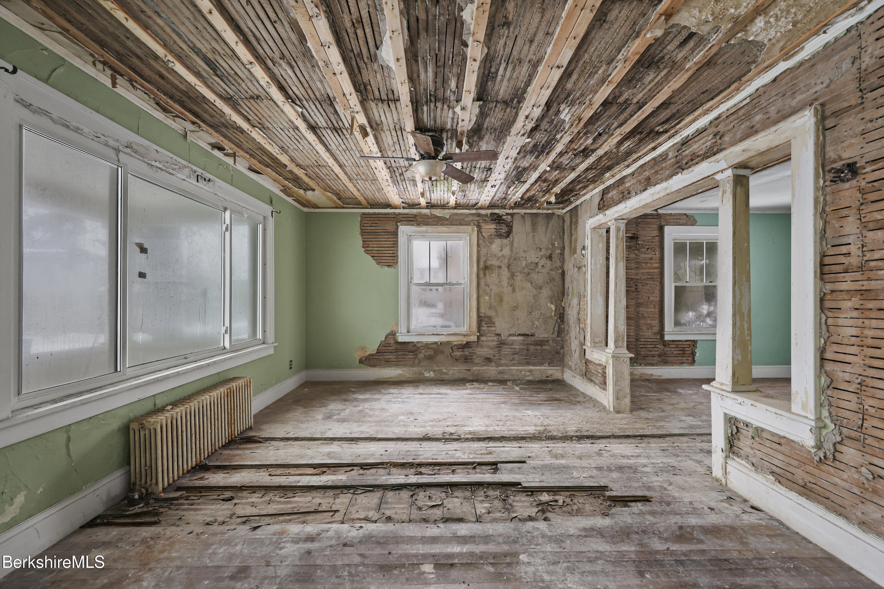 21 Ensign Avenue Pittsfield, MA 01201 - Photo 12 of 33 a view of entrance gate of the house
