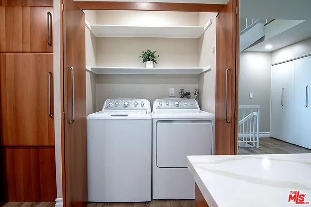 $1,199,000 | 1937 South Beverly Glen Boulevard, Unit 47, Los Angeles, CA 90025