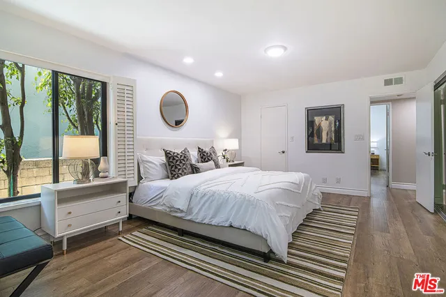 $1,199,000 | 1937 South Beverly Glen Boulevard, Unit 47, Los Angeles, CA 90025