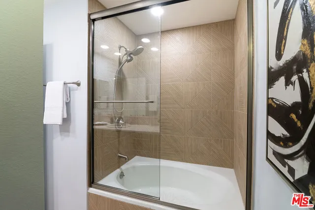 $1,199,000 | 1937 South Beverly Glen Boulevard, Unit 47, Los Angeles, CA 90025