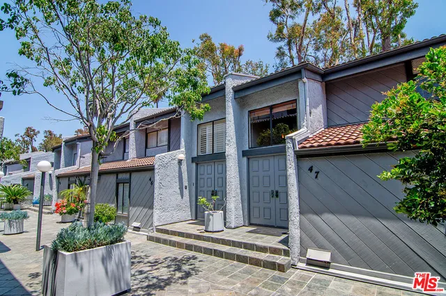 $1,199,000 | 1937 South Beverly Glen Boulevard, Unit 47, Los Angeles, CA 90025