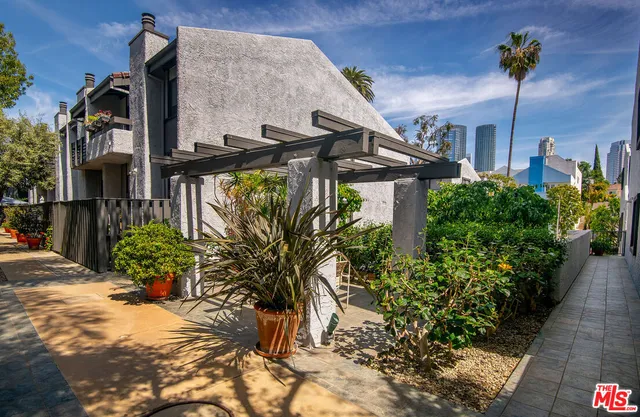 $1,199,000 | 1937 South Beverly Glen Boulevard, Unit 47, Los Angeles, CA 90025