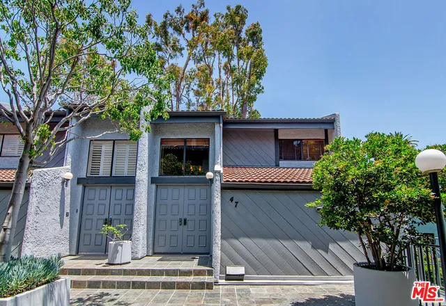 $1,199,000 | 1937 South Beverly Glen Boulevard, Unit 47, Los Angeles, CA 90025