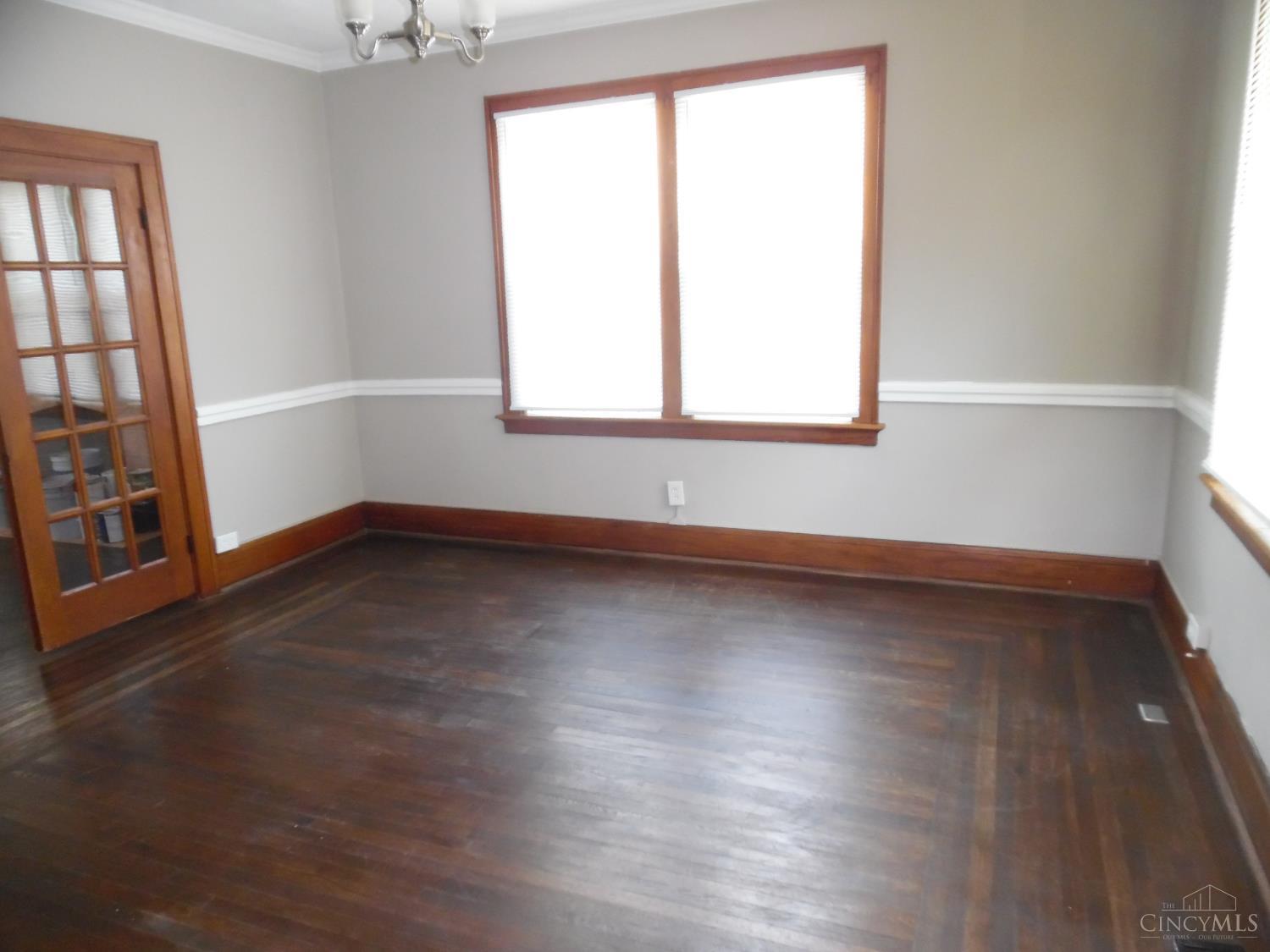 1635 West North Bend Road Cincinnati, OH 45224 - Photo 5 of 28