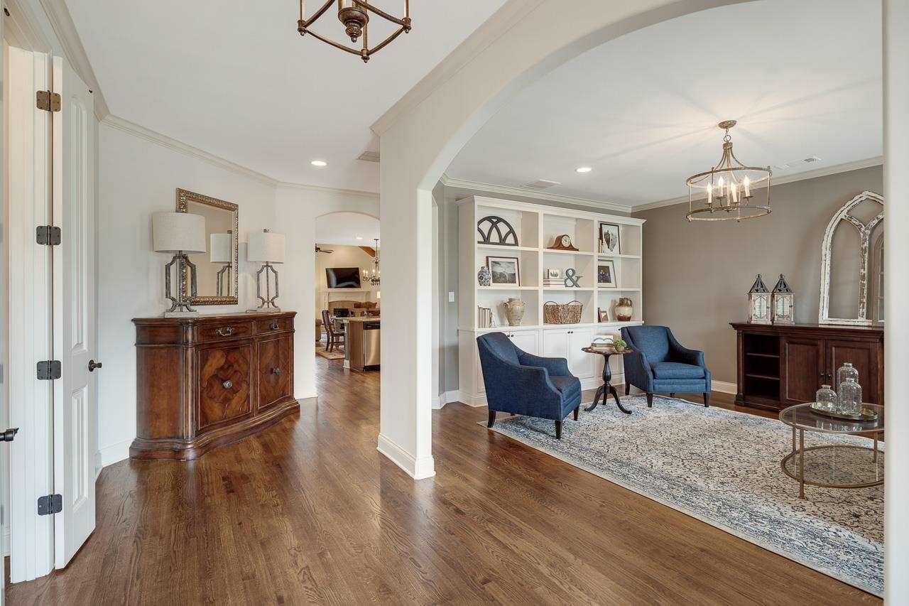 1015 Russell Farms Road Collierville, TN 38017 - Photo 4 of 25 Gallery Image 4