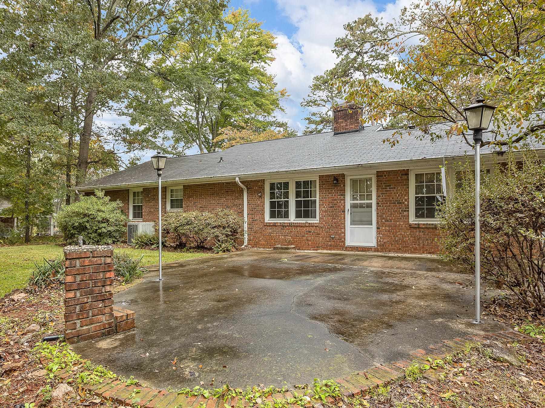 131 Lynn Road Spartanburg, SC 29306 - Photo 33 of 36 Gallery Image 33