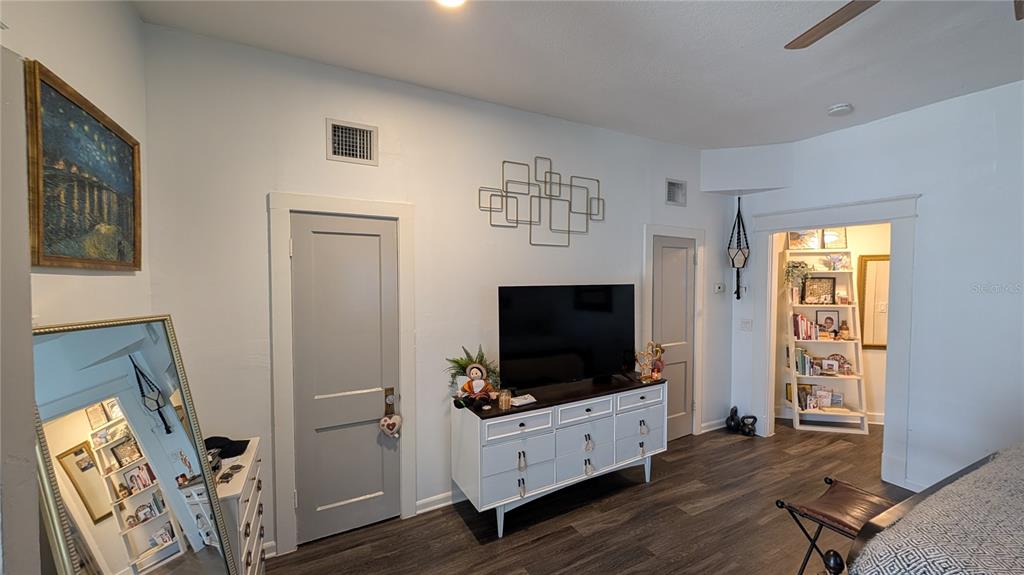 1020 South Rome Avenue, Unit 1607 Tampa, FL 33606 - Photo 7 of 9