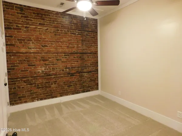 $2,195 | 216 Middle Street, Unit B, New Bern, NC 28560