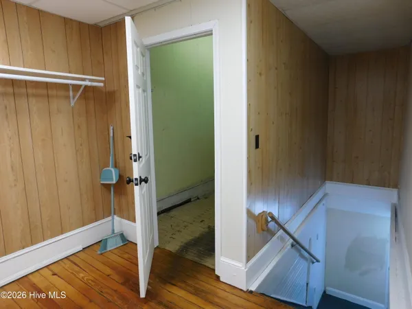 $2,195 | 216 Middle Street, Unit B, New Bern, NC 28560