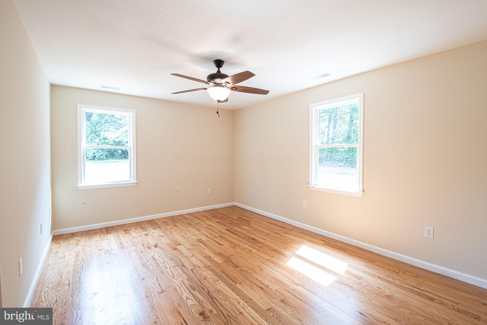 145 Cedar Grove Road Winchester, VA 22603 - Photo 18 of 41 Light and bright dining room