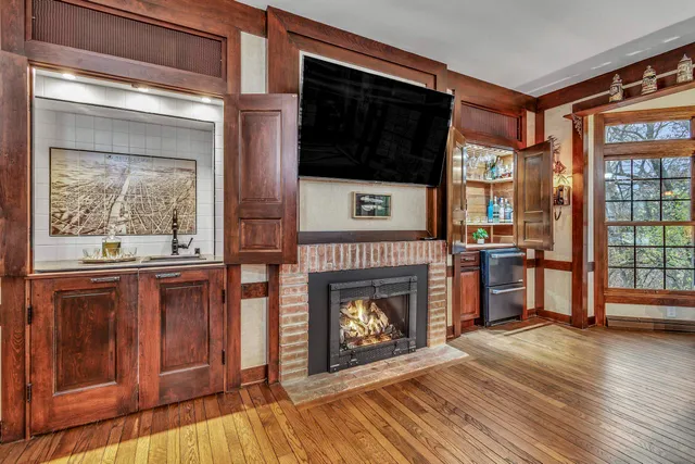 $825,000 | 1428 Carrington Street, Janesville, WI 53545