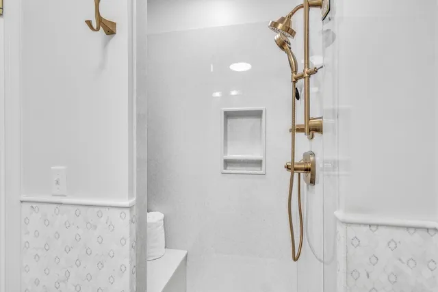 $825,000 | 1428 Carrington Street, Janesville, WI 53545