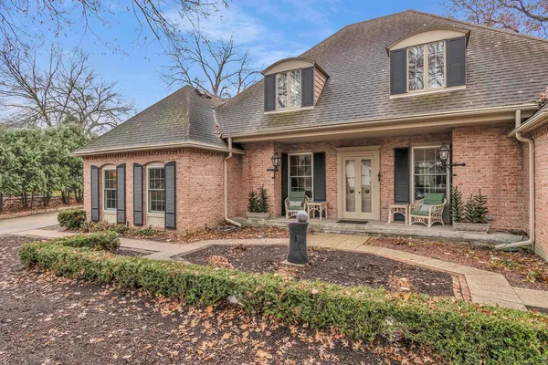 $814,900 | 1428 Carrington Street, Janesville, WI 53545