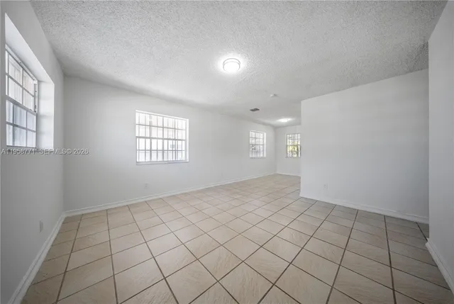 $2,600 | 20120 Southwest 112th Court, Unit A, Miami, FL 33189