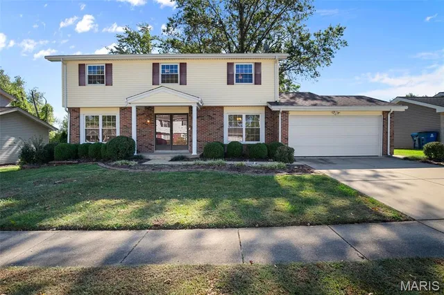 $425,000 | 15486 Hitchcock Road, Chesterfield, MO 63017